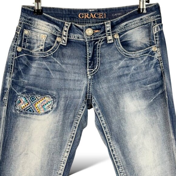 Grace In LA Capri Jeans Womens Sz 26 Blue Embroidered Pockets Distressed Denim - Picture 4 of 13